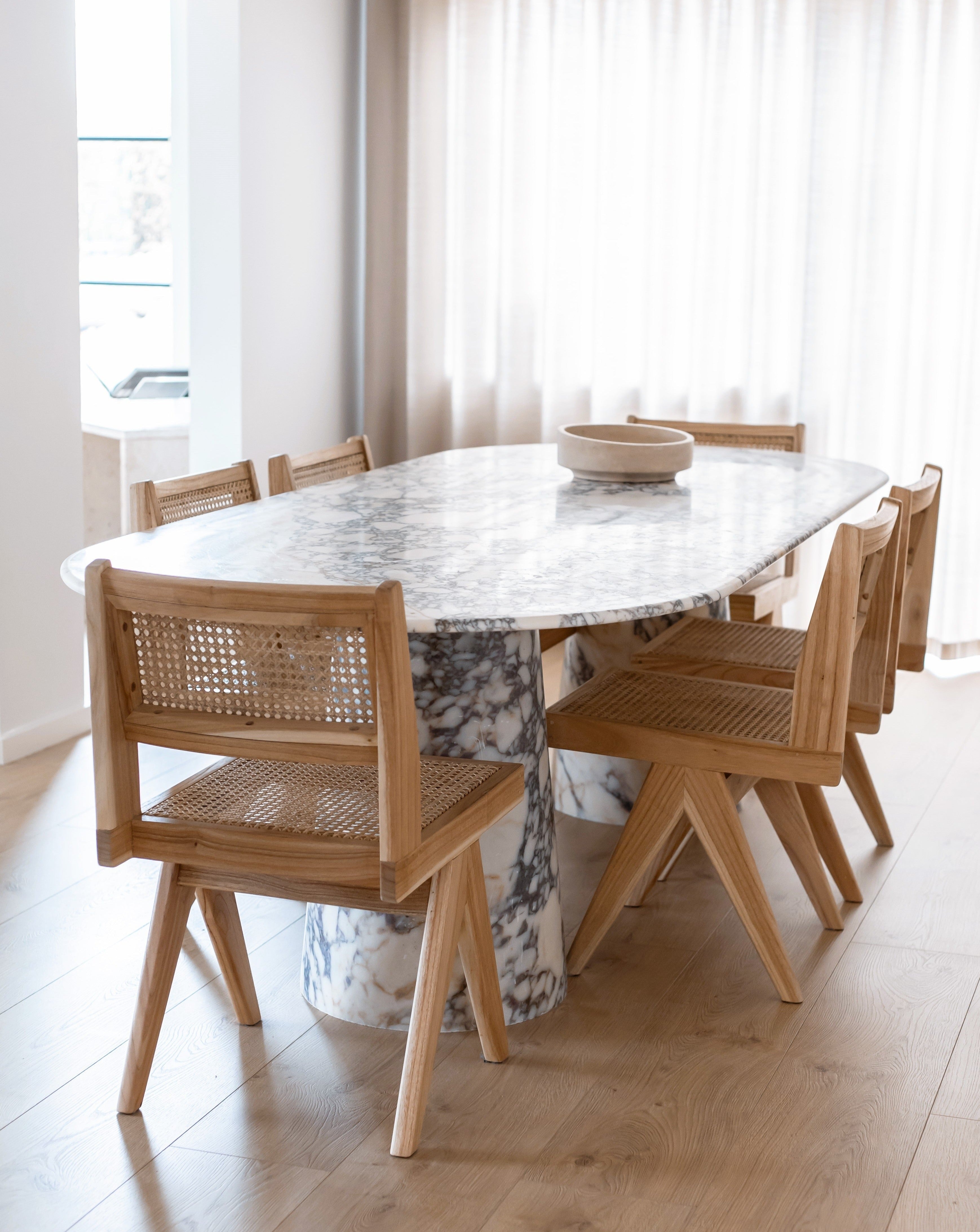 Ivy Dining Table