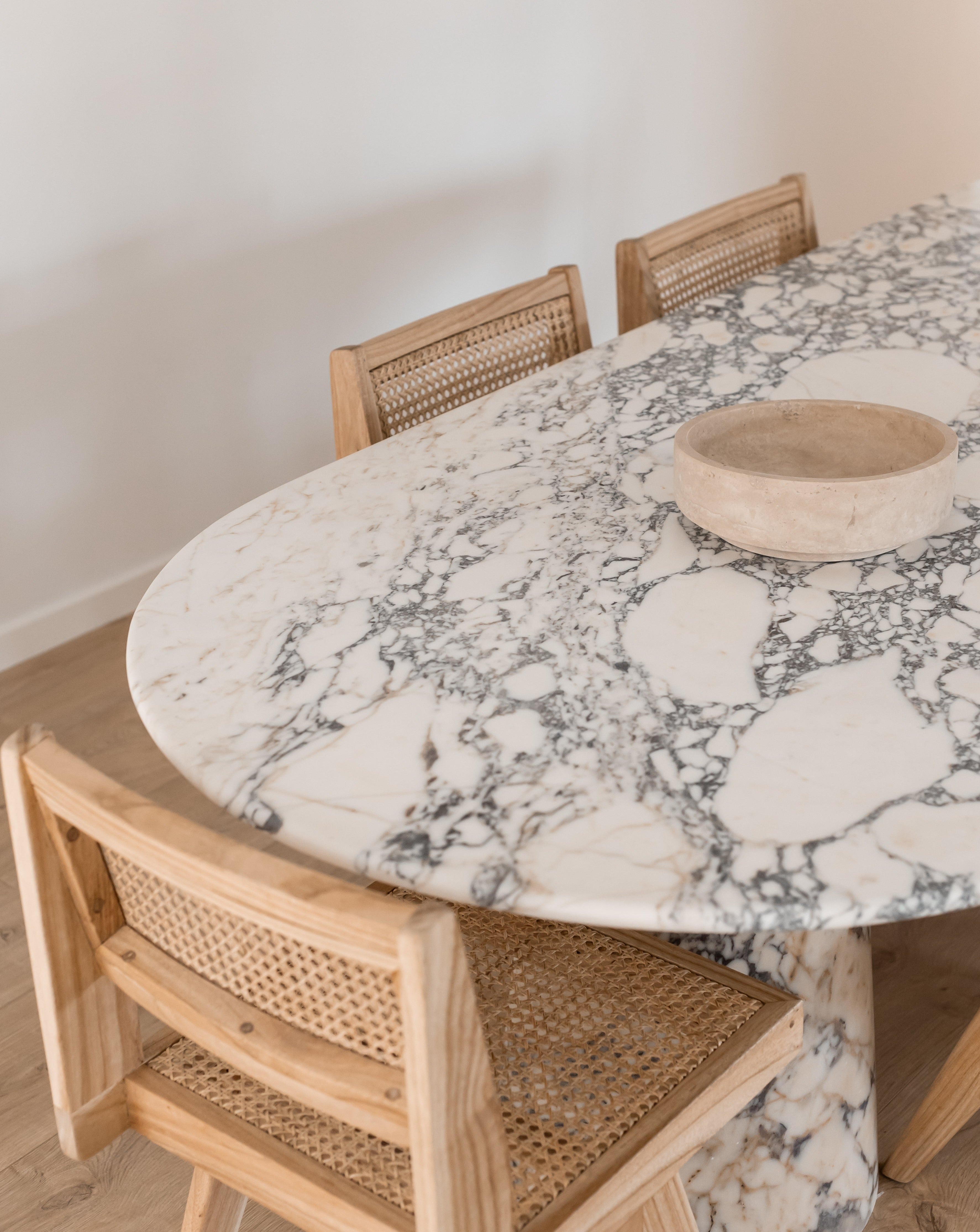 Ivy Dining Table